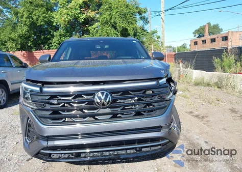 2024 Volkswagen Atlas Cross Sport 2.0T Sel R-Line z USA, uszkodzony, nr VIN 1V2AE2CA2RC225066